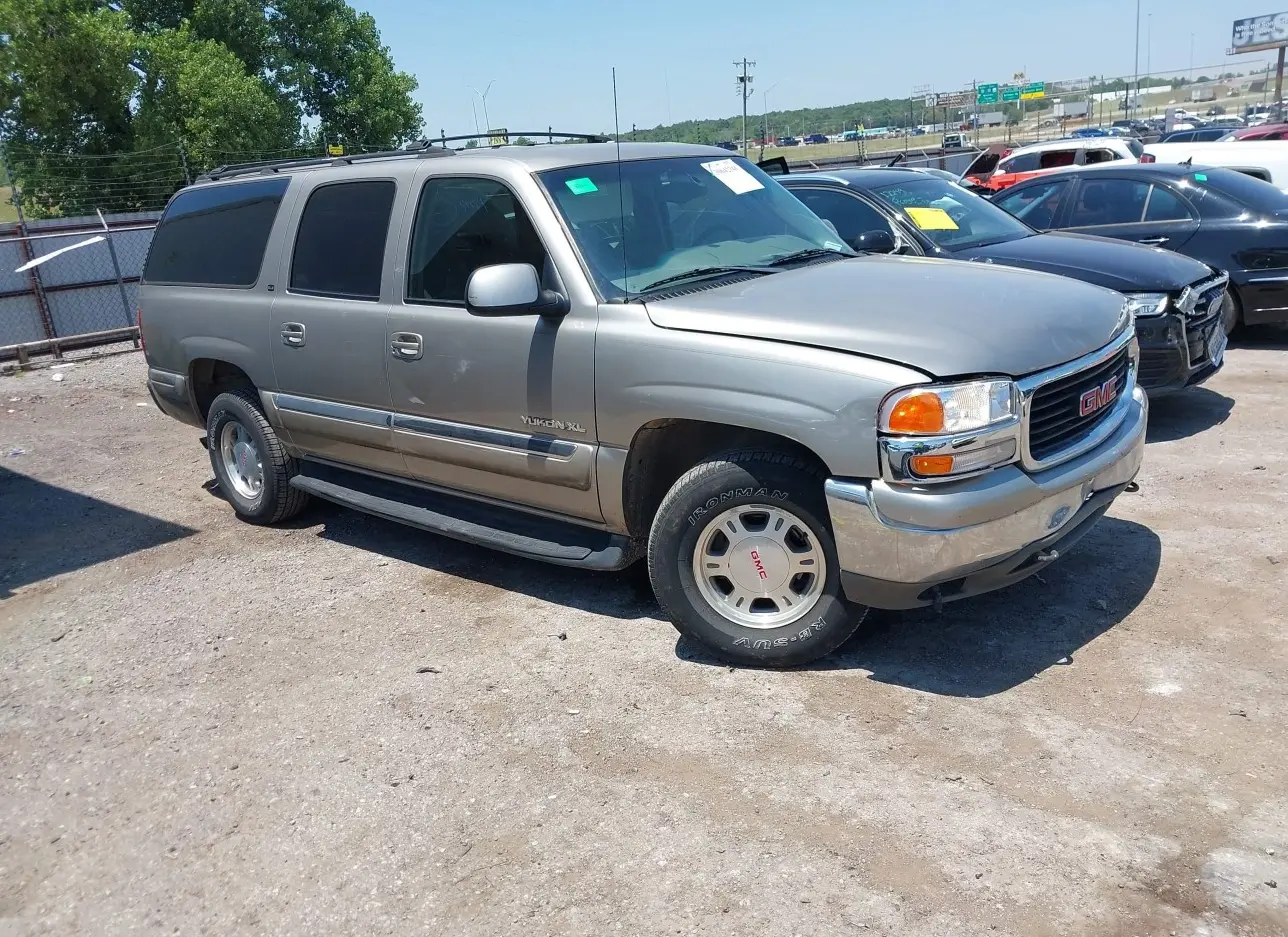 2000 GMC  - Image 1.