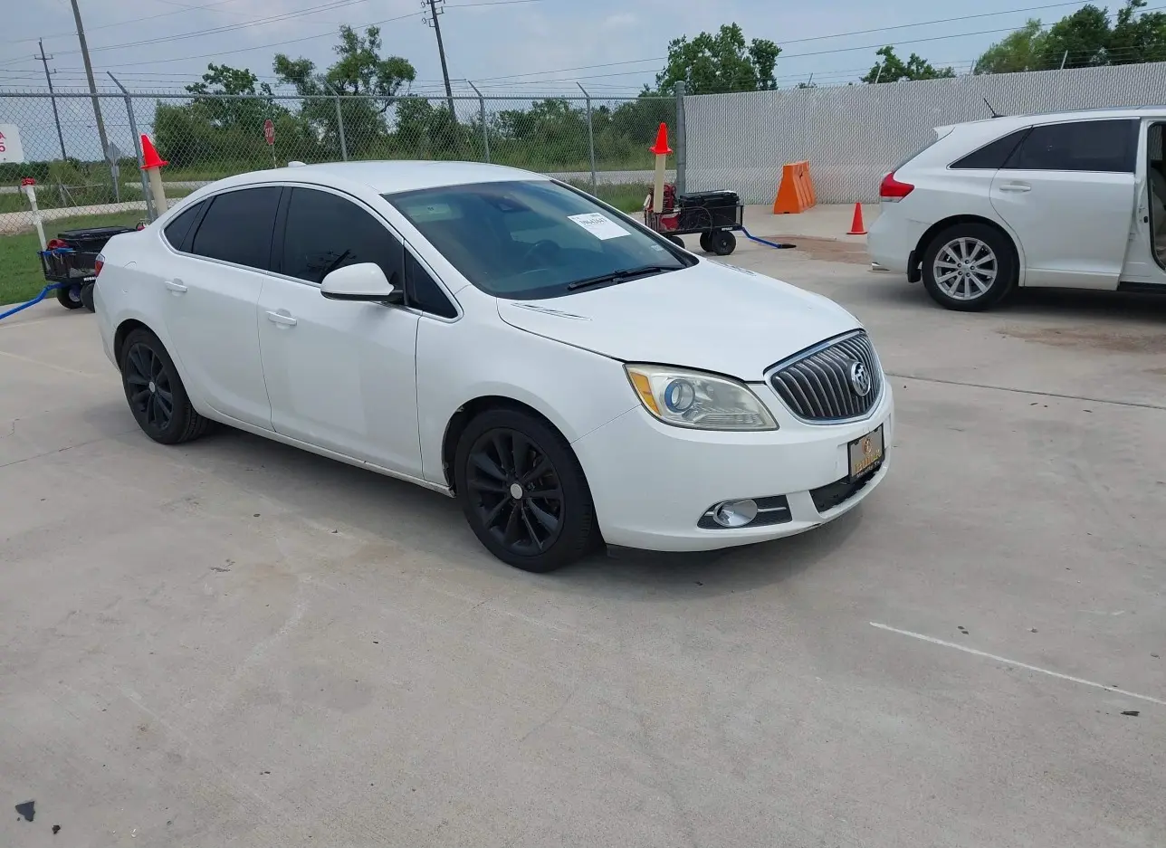 2015 BUICK  - Image 1.