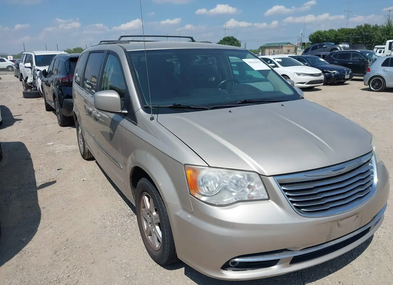 2012 CHRYSLER  - Image 1.