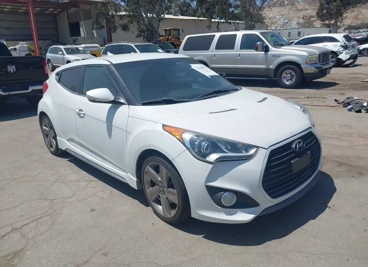 2015 HYUNDAI  - Image 1.