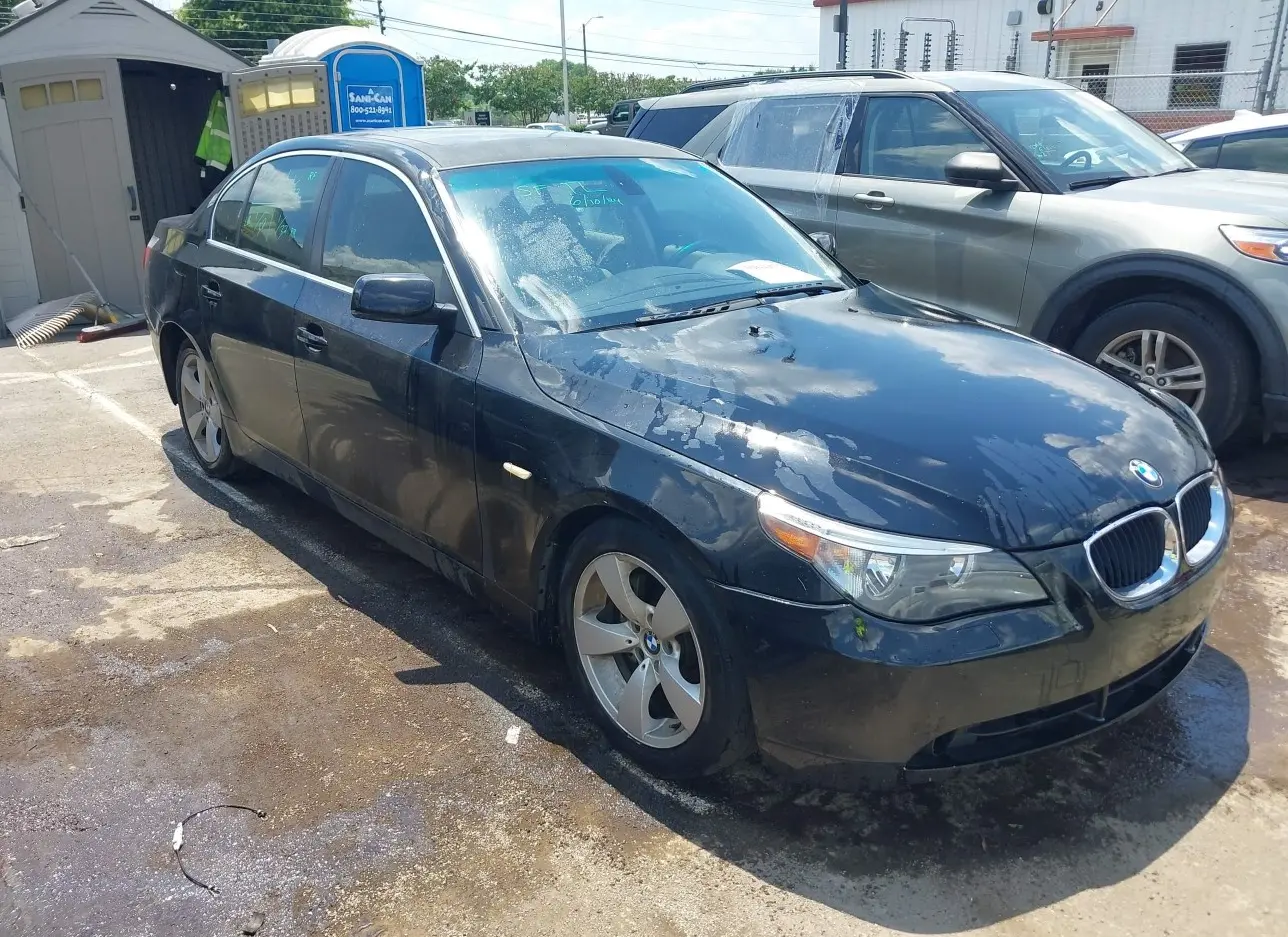 2004 BMW  - Image 1.