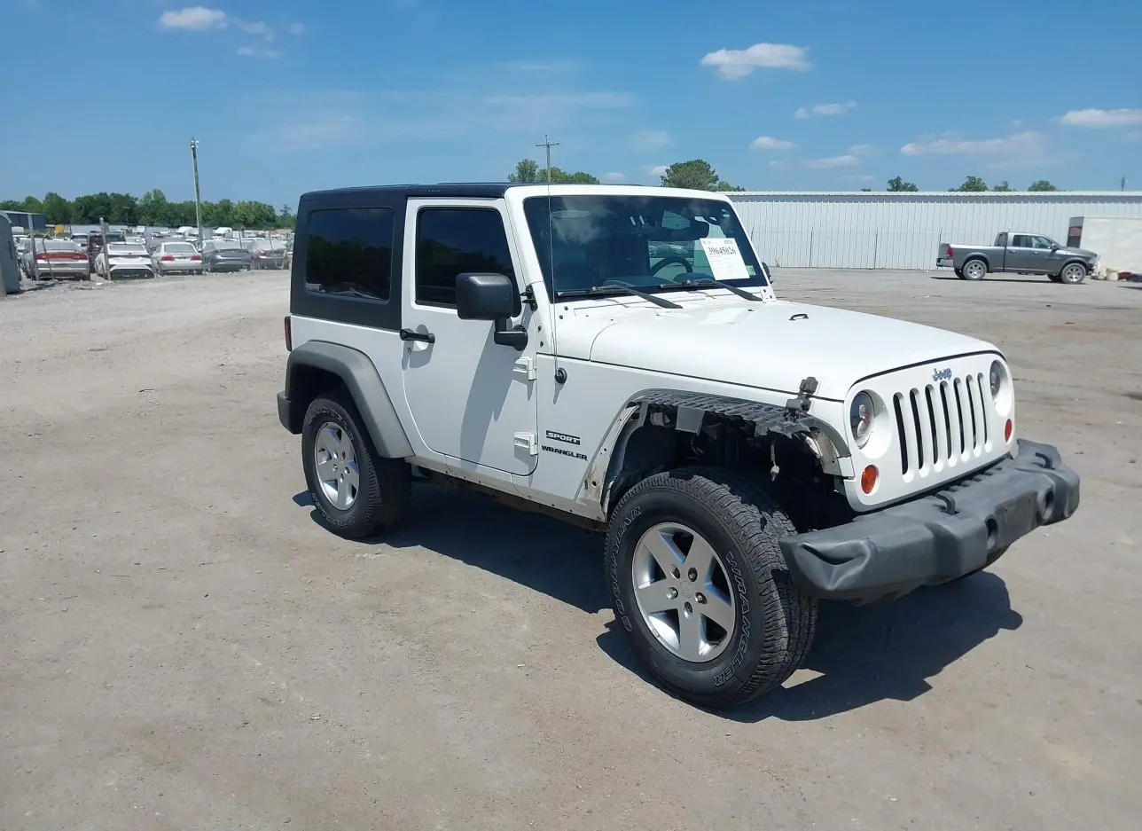 2010 JEEP  - Image 1.