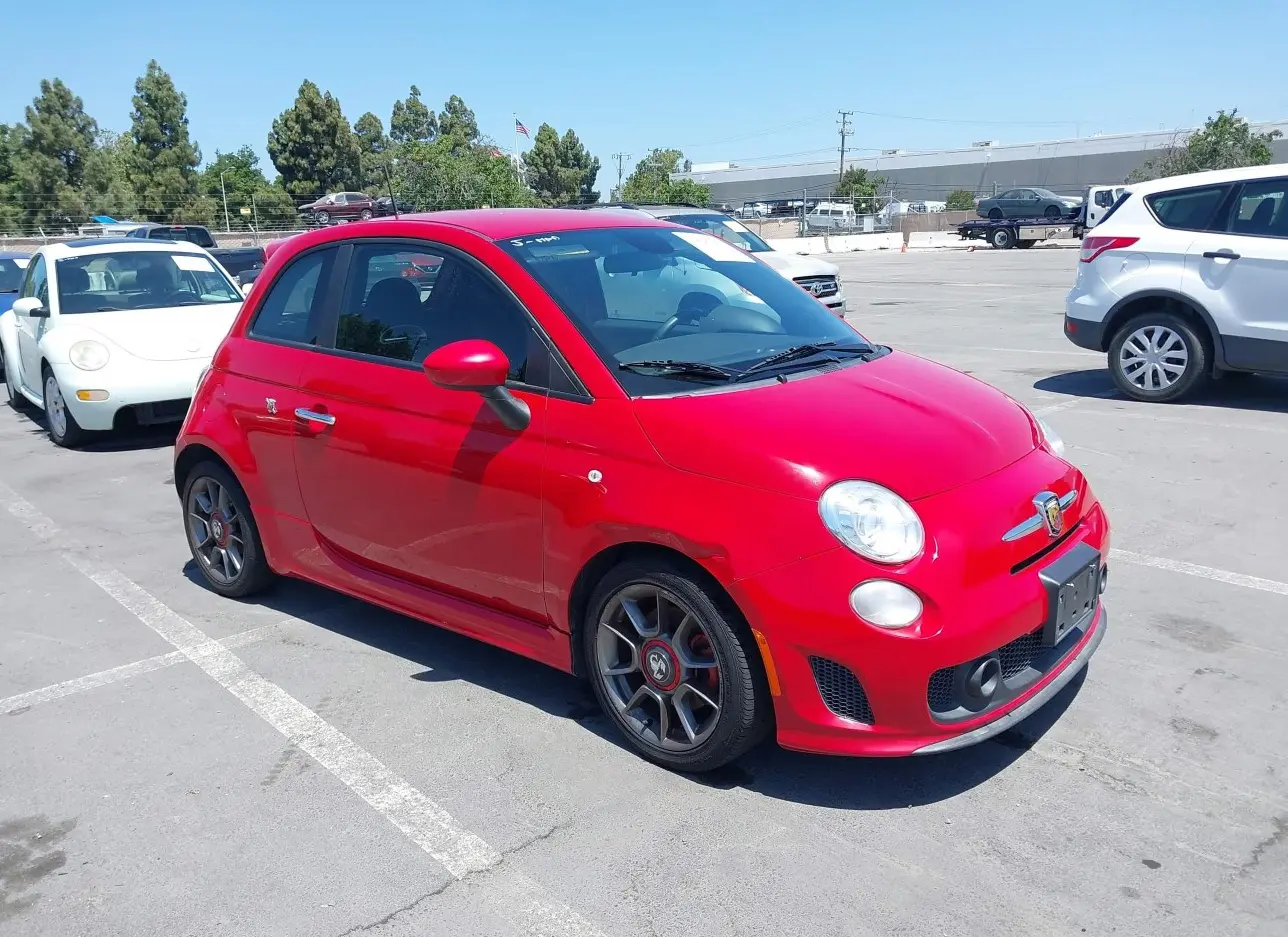 2015 FIAT  - Image 1.