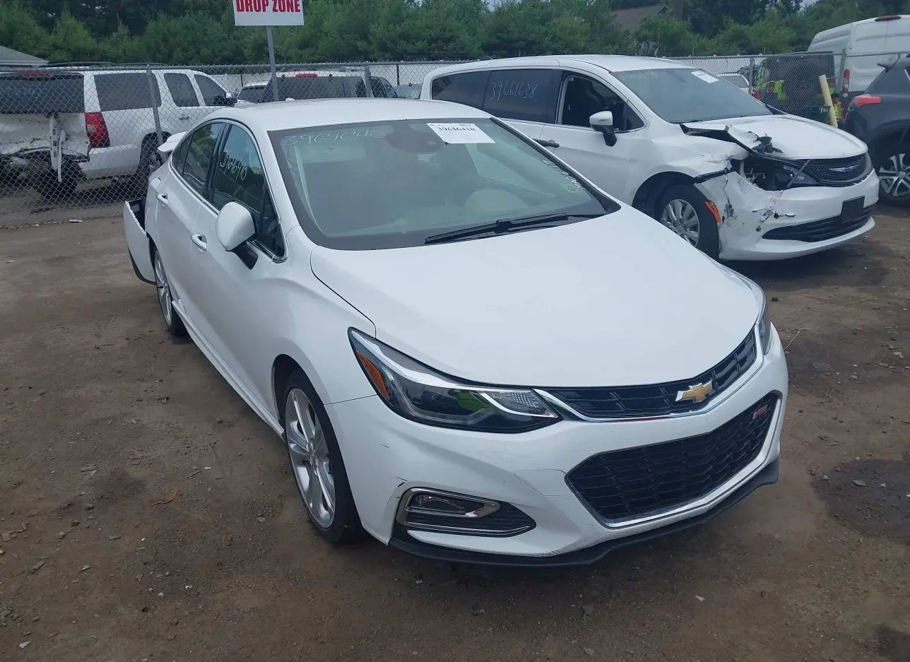 2017 CHEVROLET  - Image 1.