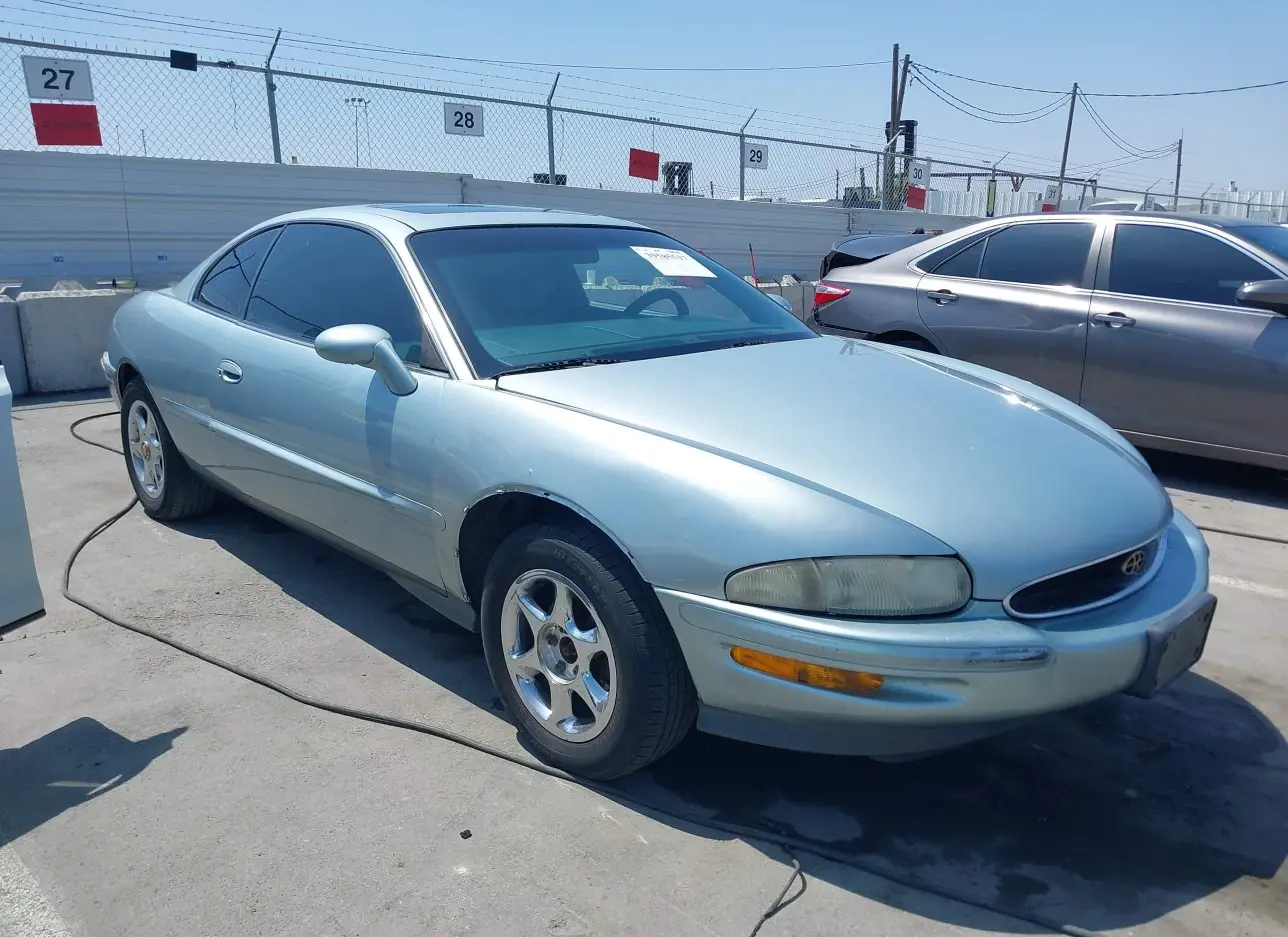 1995 BUICK  - Image 1.