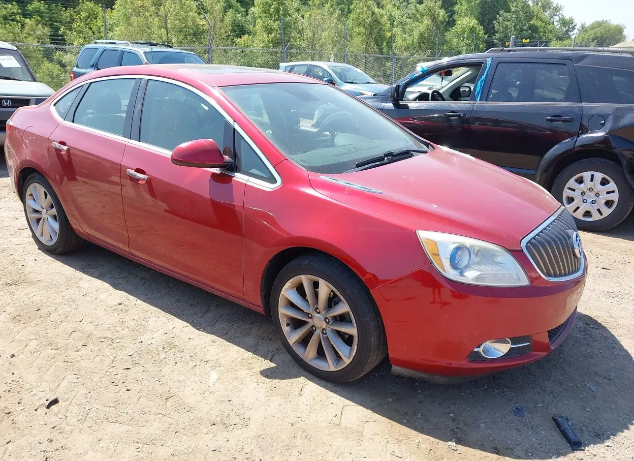 2013 BUICK  - Image 1.