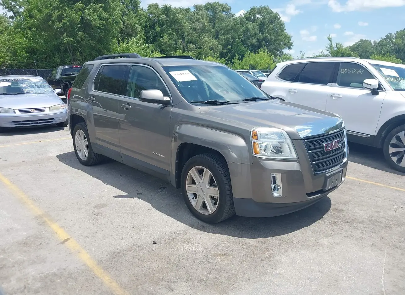 2011 GMC  - Image 1.