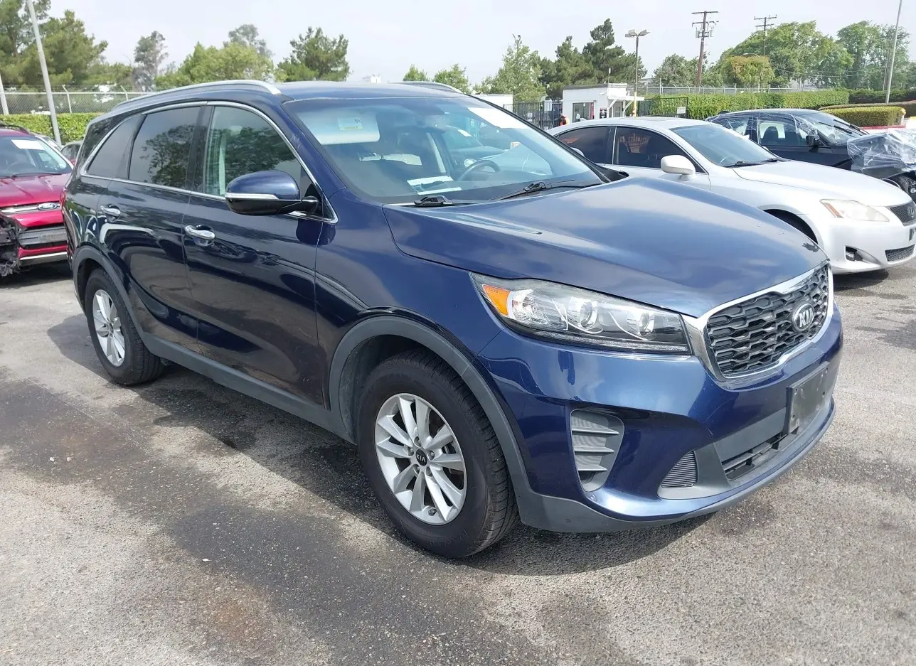 2019 KIA  - Image 1.