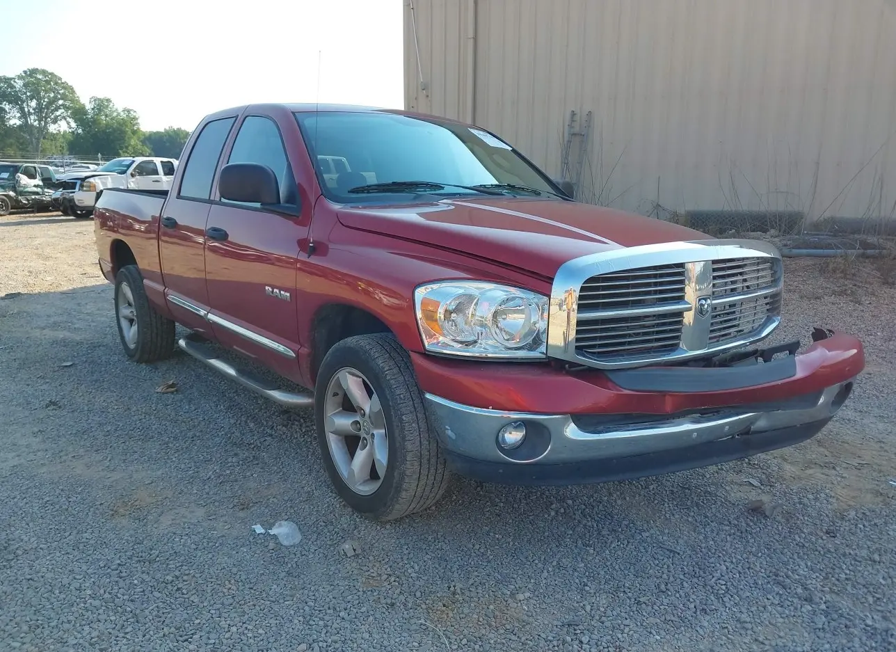 2008 DODGE  - Image 1.