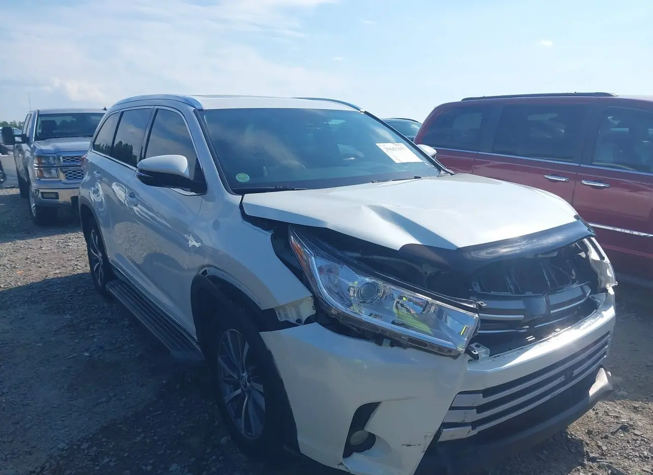 2017 TOYOTA  - Image 1.