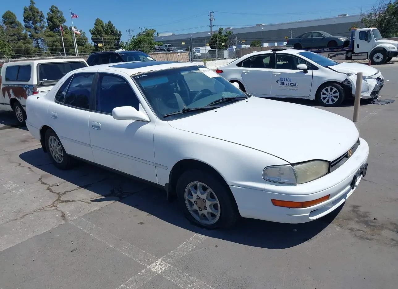 1993 TOYOTA  - Image 1.