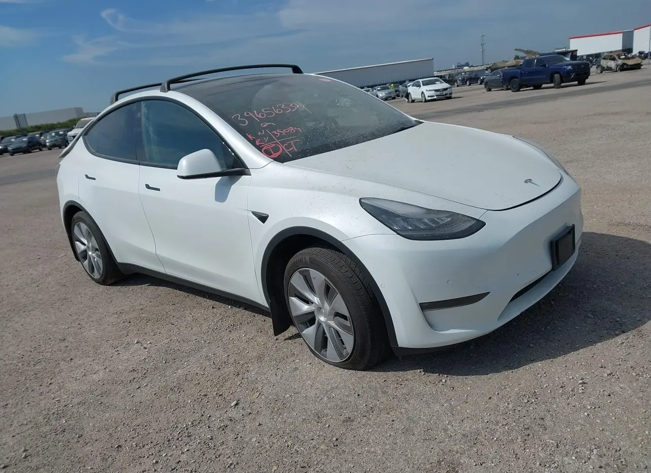 2022 TESLA  - Image 1.