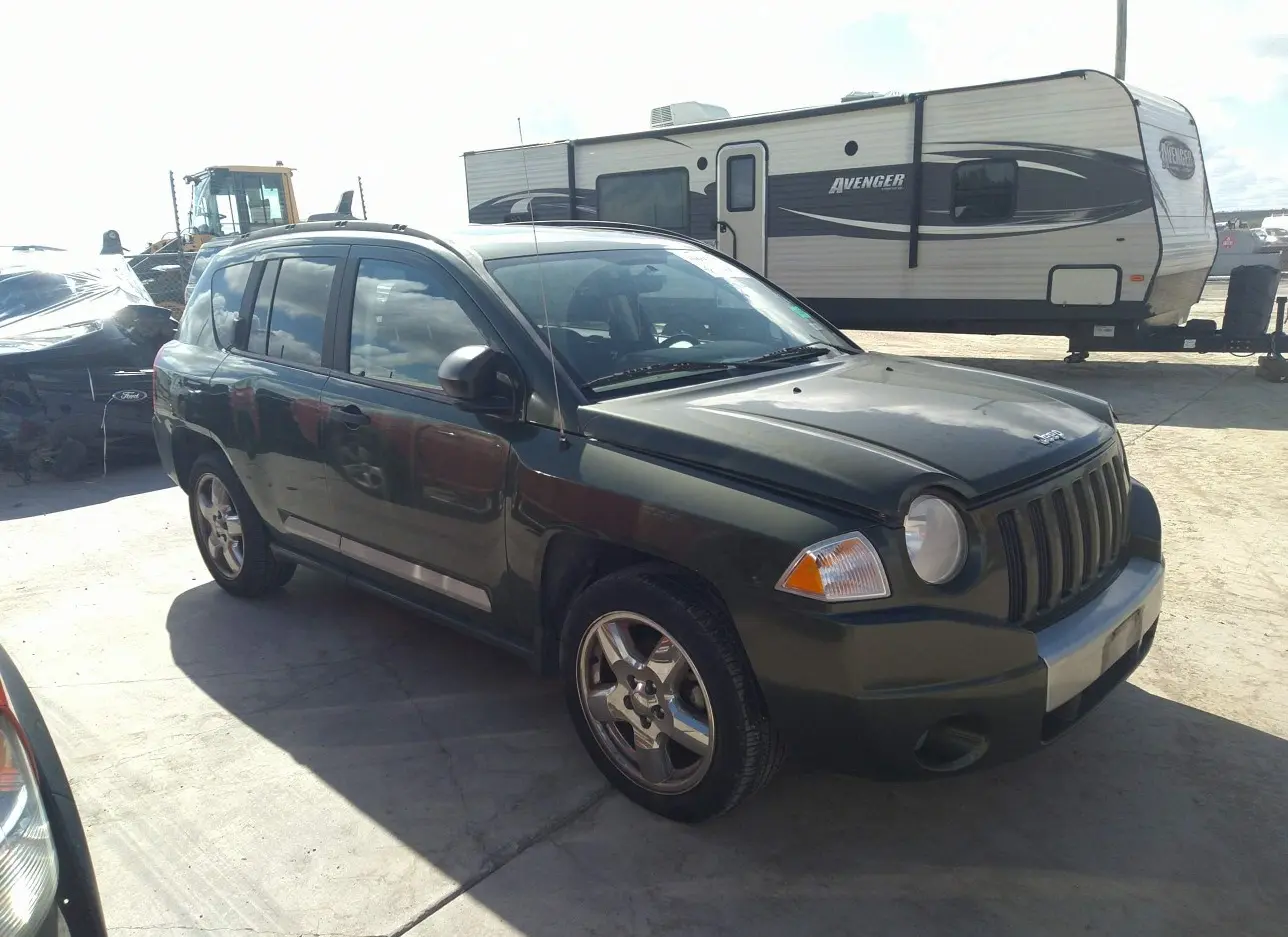 2007 JEEP  - Image 1.