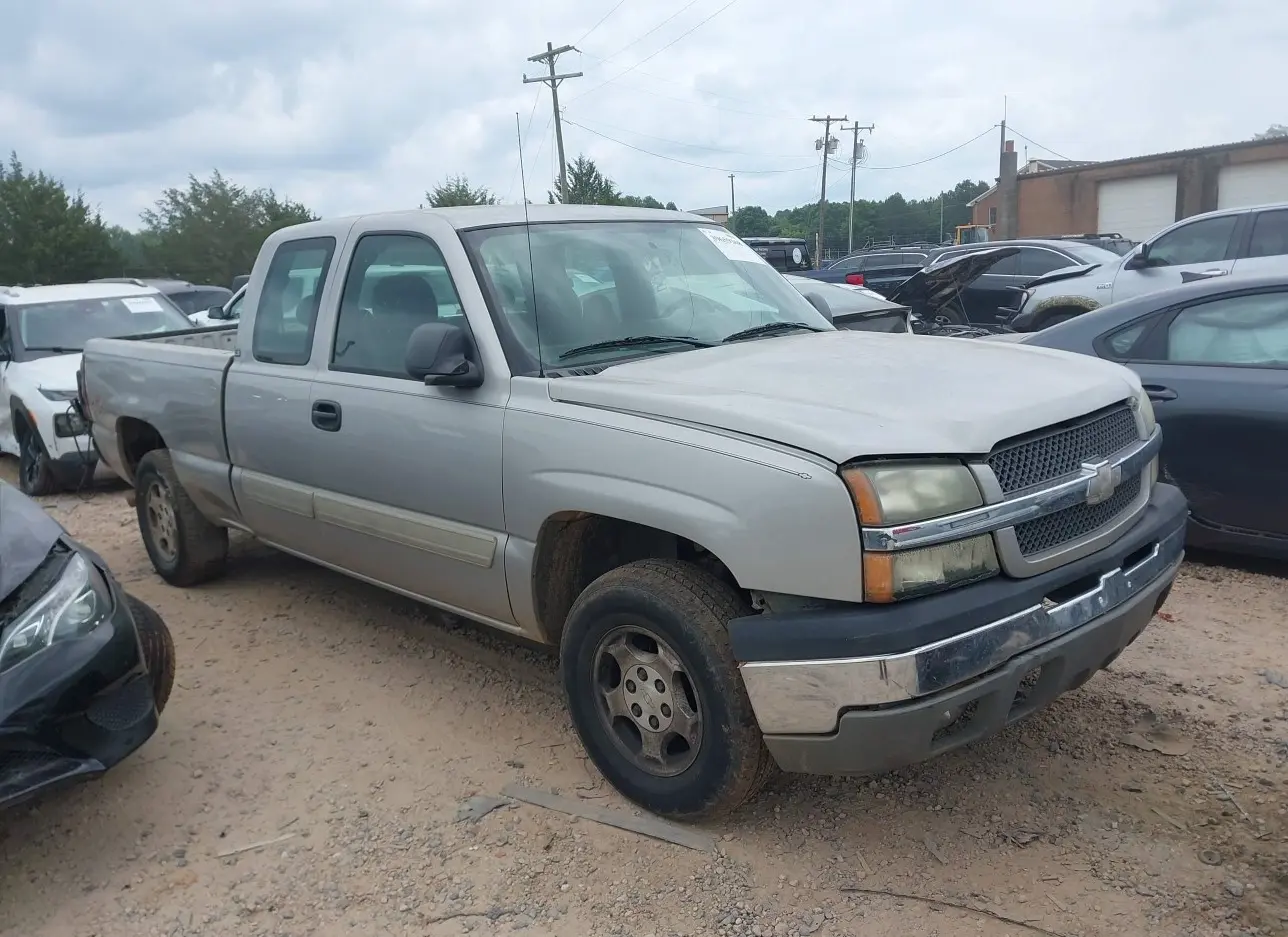 2004 CHEVROLET  - Image 1.