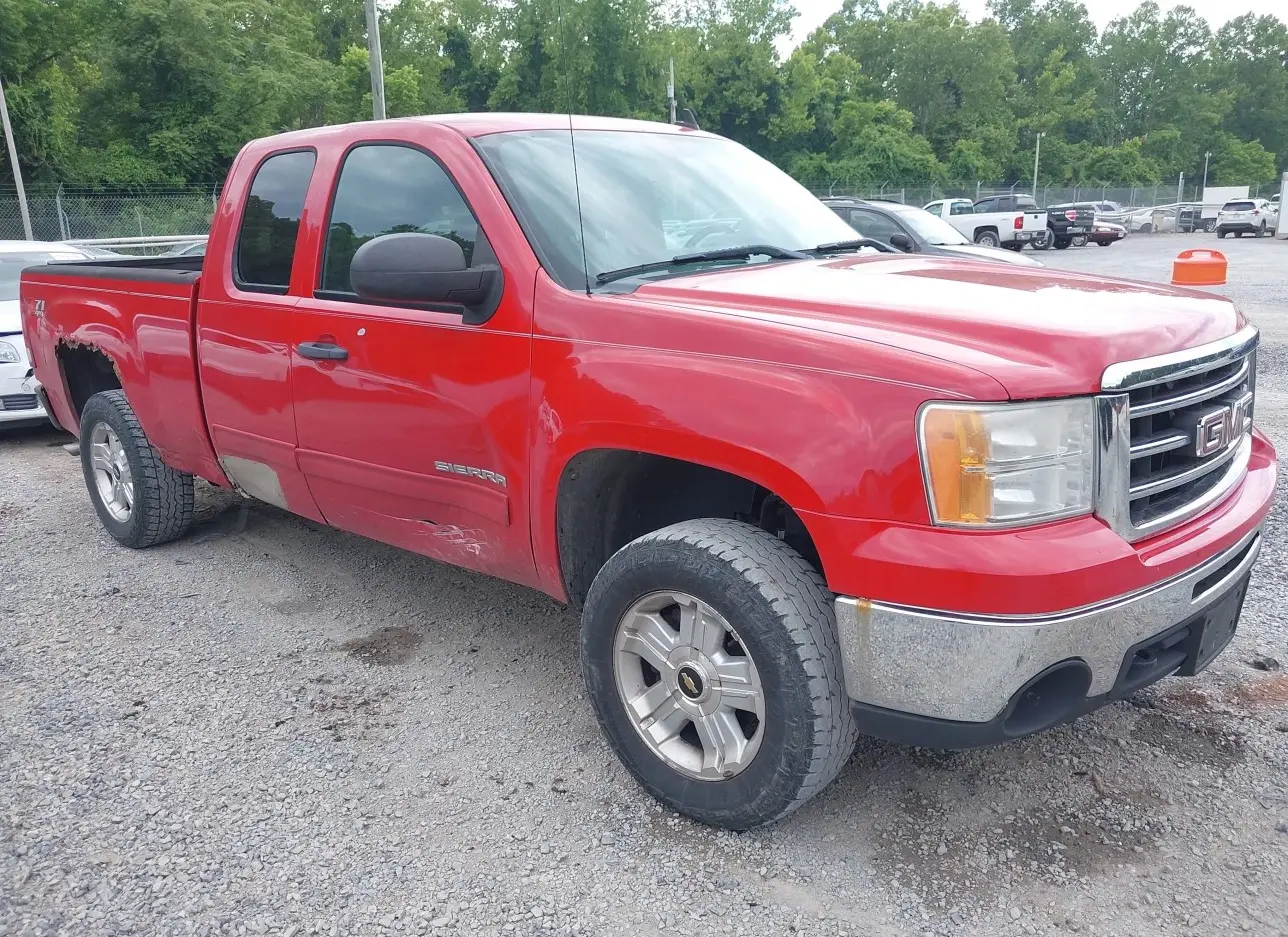 2012 GMC  - Image 1.