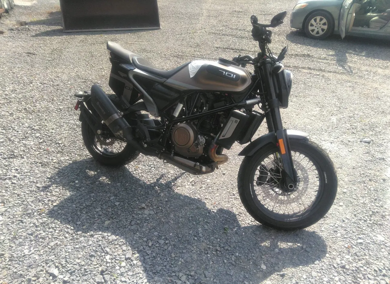 2020 HUSQVARNA  - Image 1.