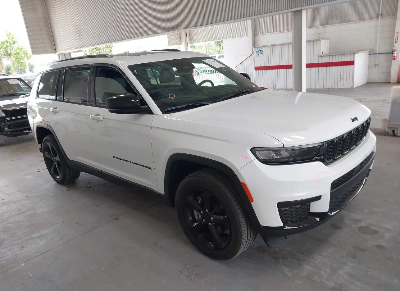 2022 JEEP  - Image 1.