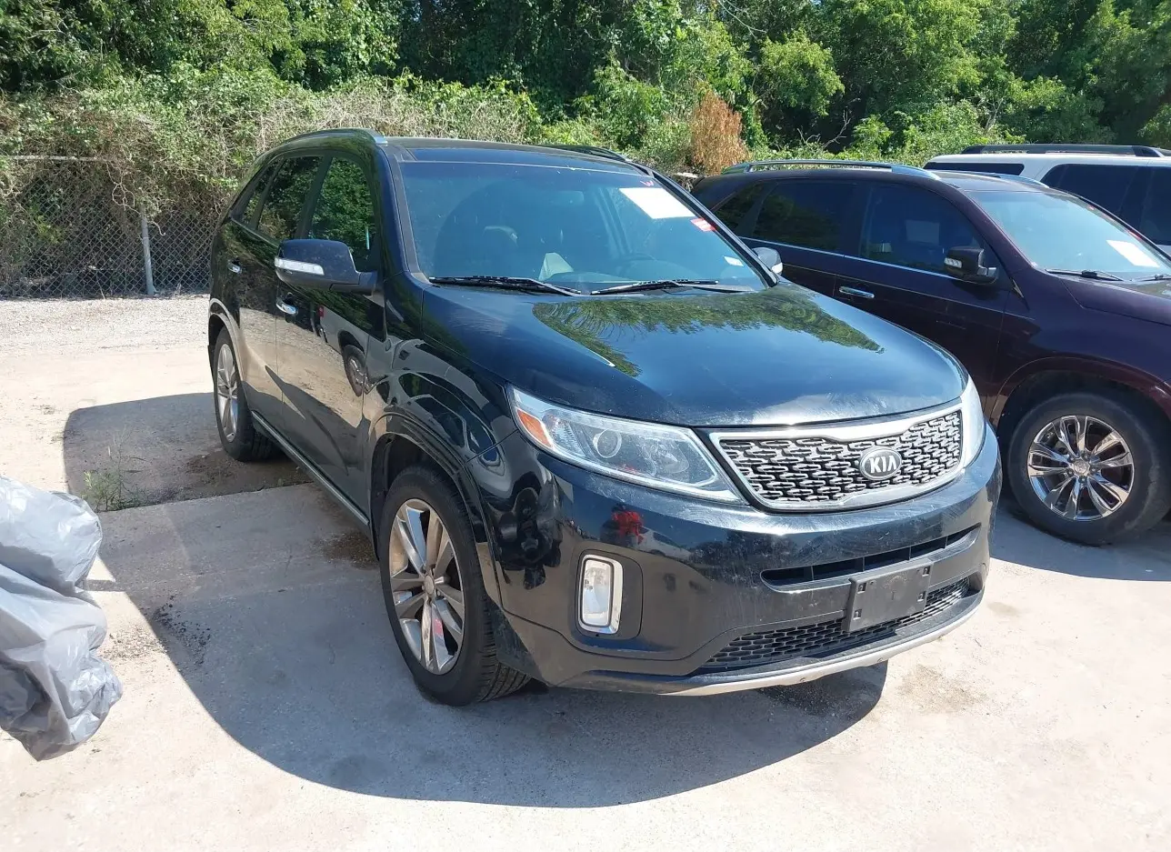 2015 KIA  - Image 1.