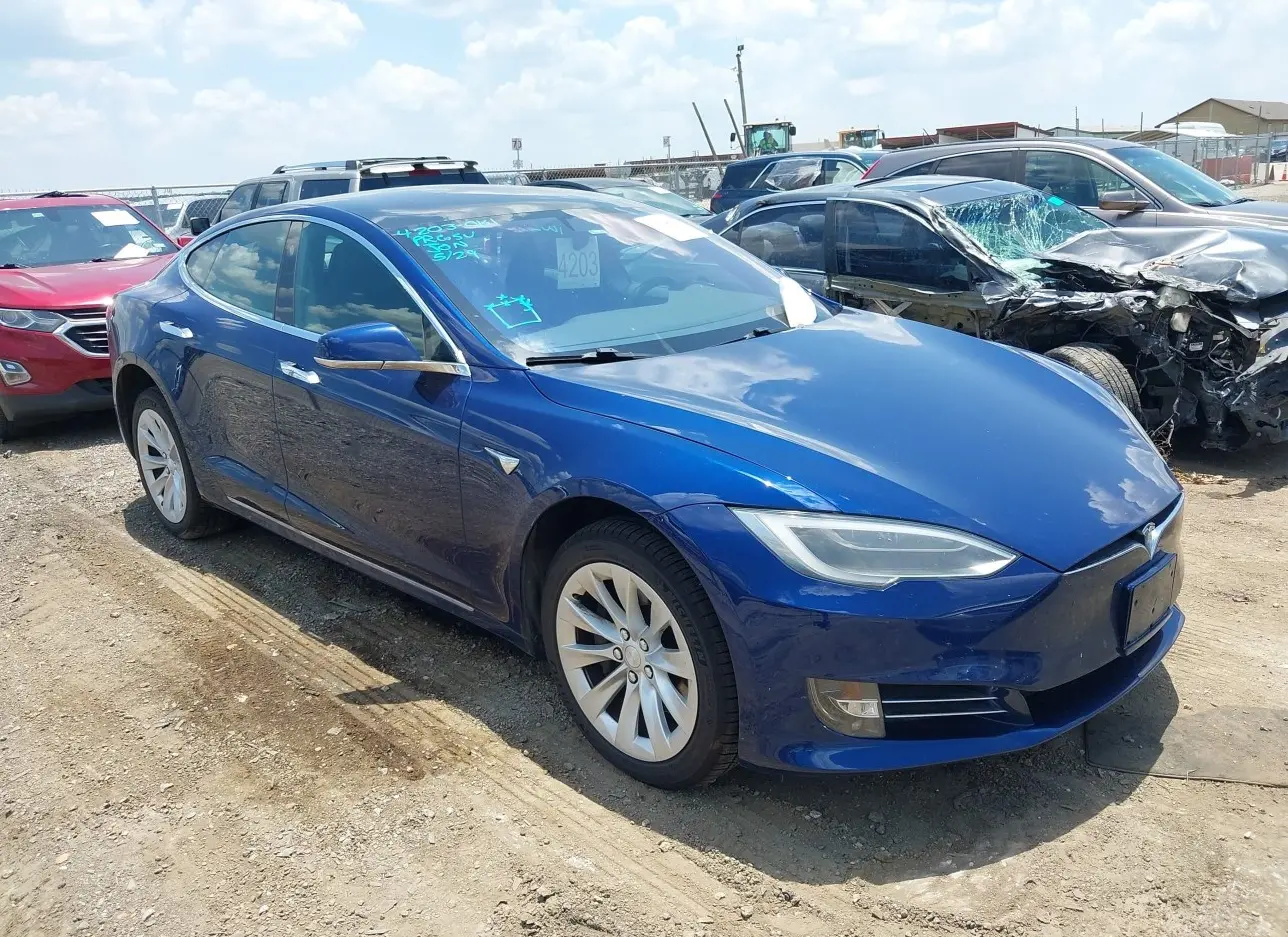 2018 TESLA  - Image 1.