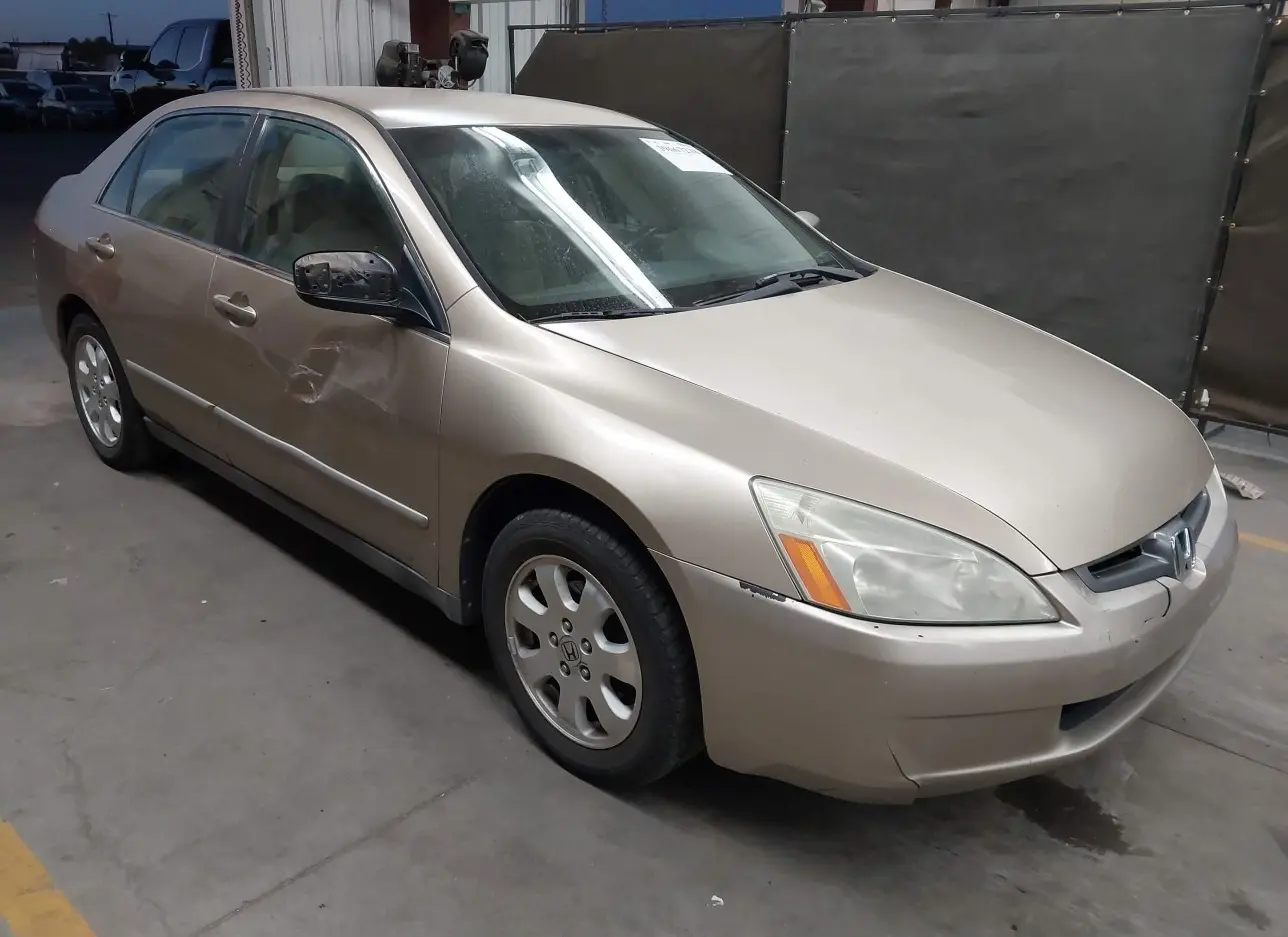 2004 HONDA  - Image 1.