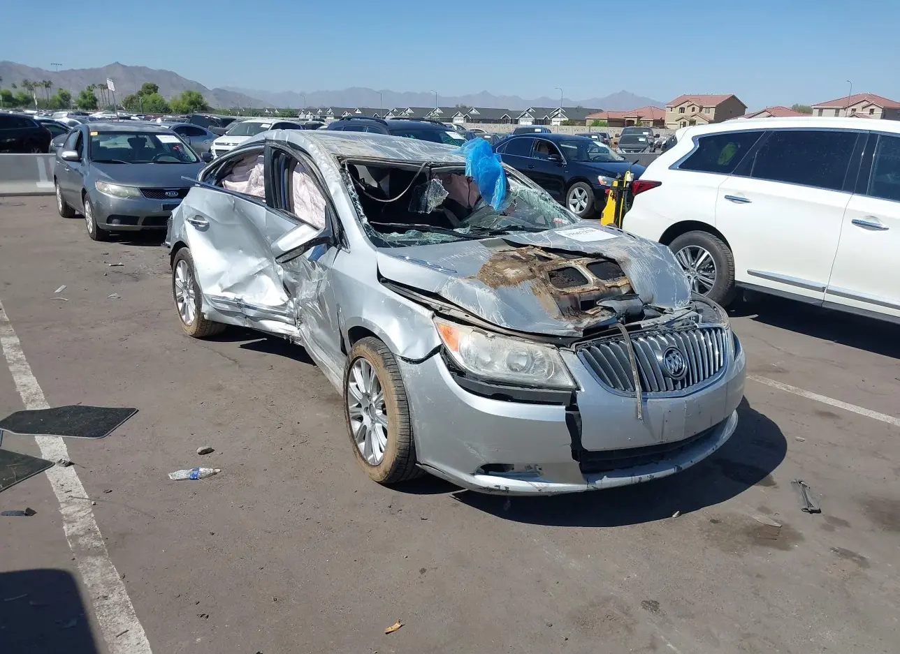 2013 BUICK  - Image 1.