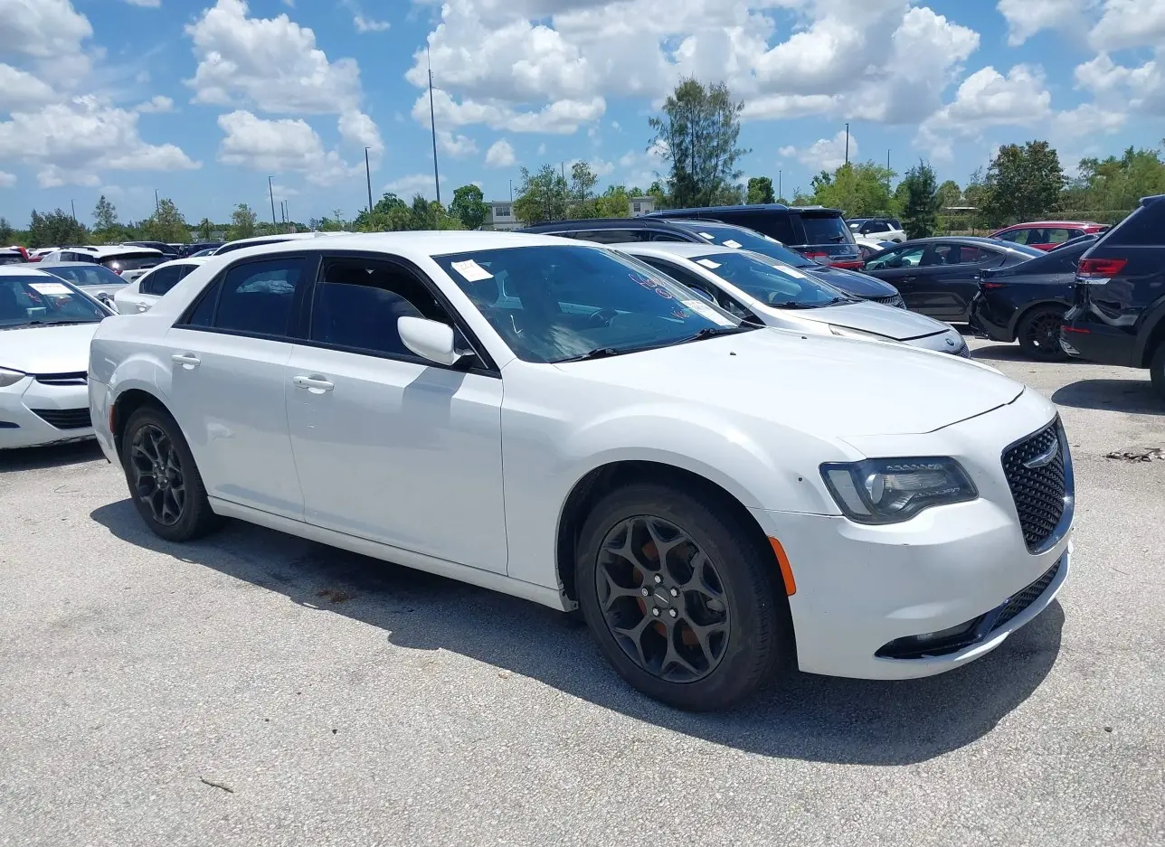 2019 CHRYSLER  - Image 1.