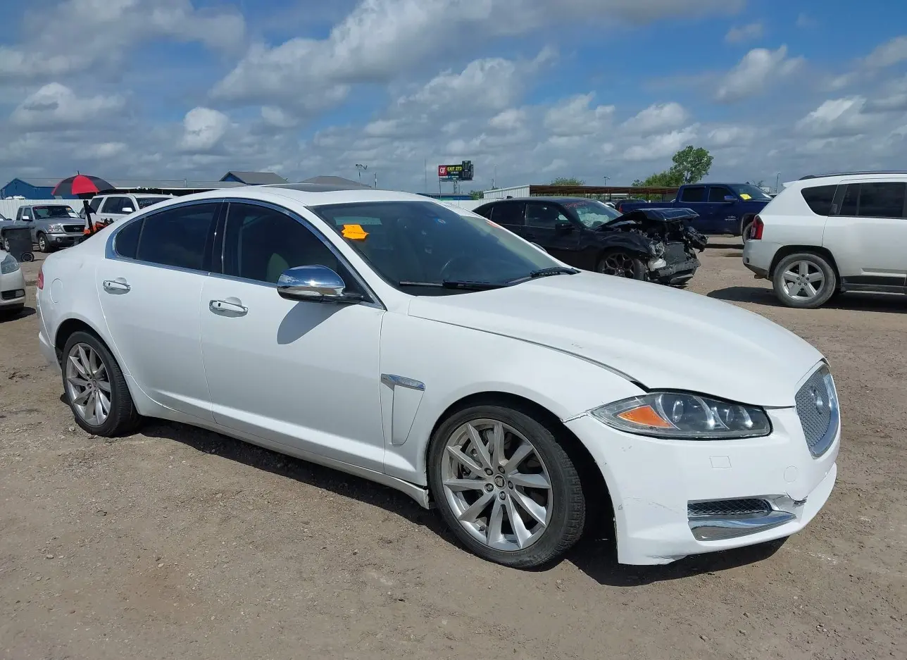 2012 JAGUAR  - Image 1.