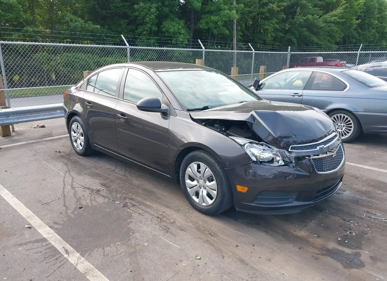 2014 CHEVROLET  - Image 1.