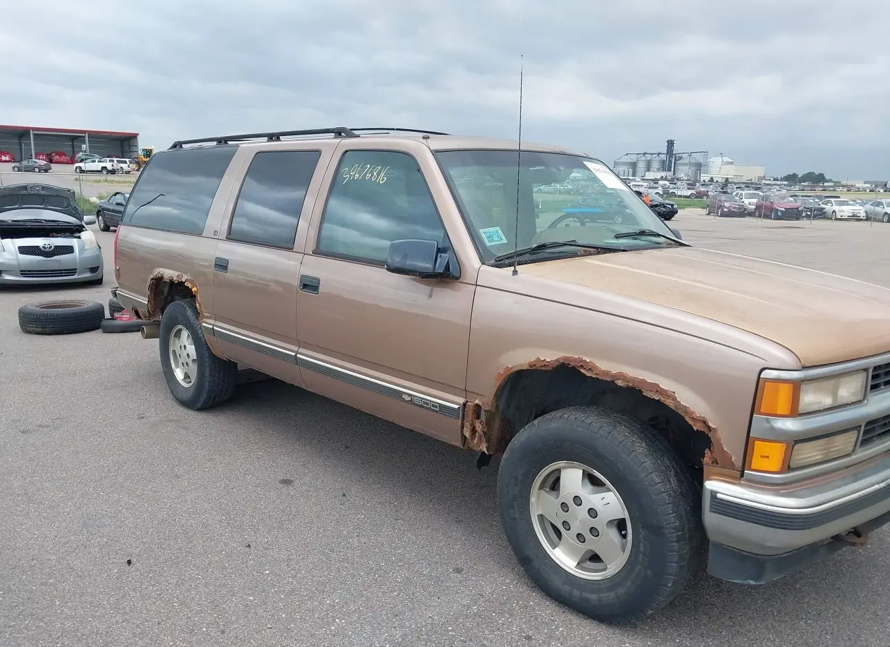 1995 CHEVROLET  - Image 1.