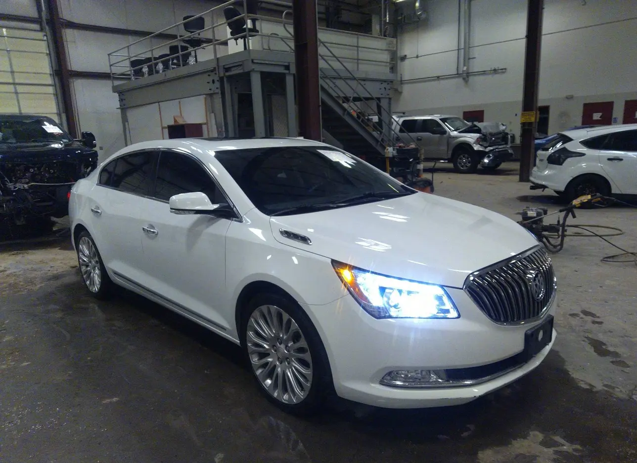 2015 BUICK  - Image 1.