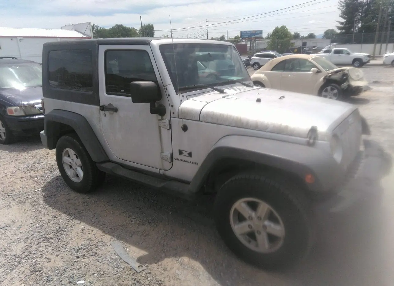 2007 JEEP  - Image 1.