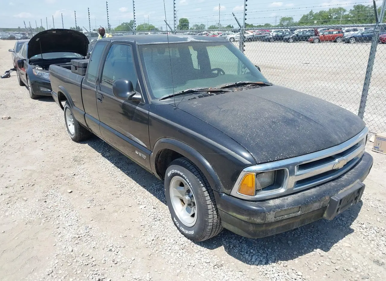 1996 CHEVROLET  - Image 1.