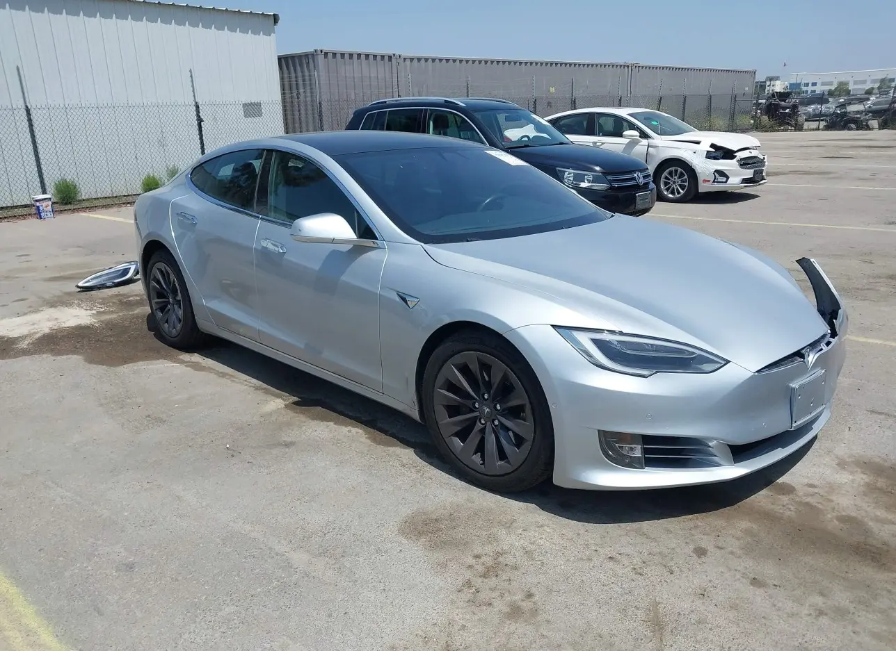 2018 TESLA  - Image 1.