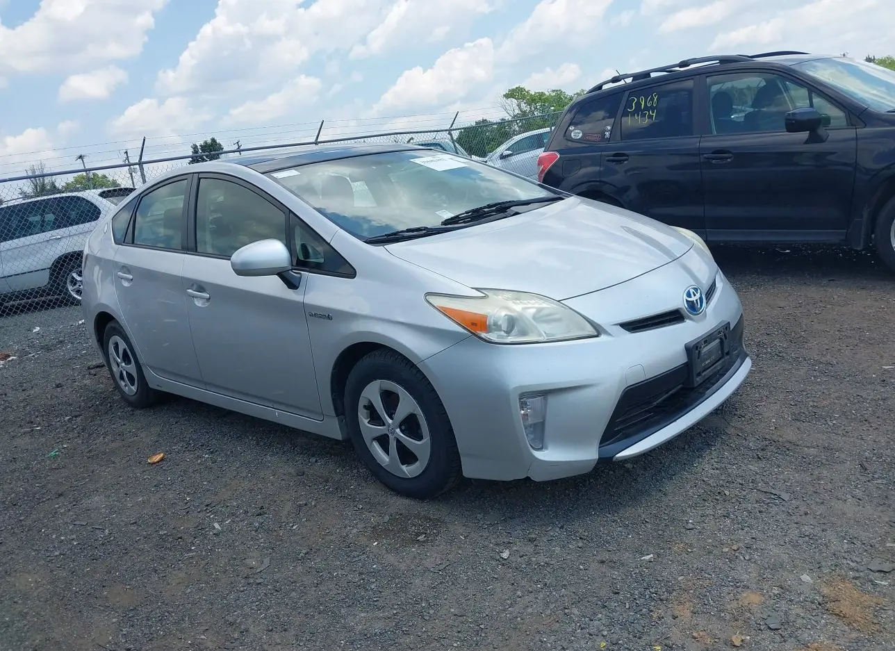 2012 TOYOTA  - Image 1.