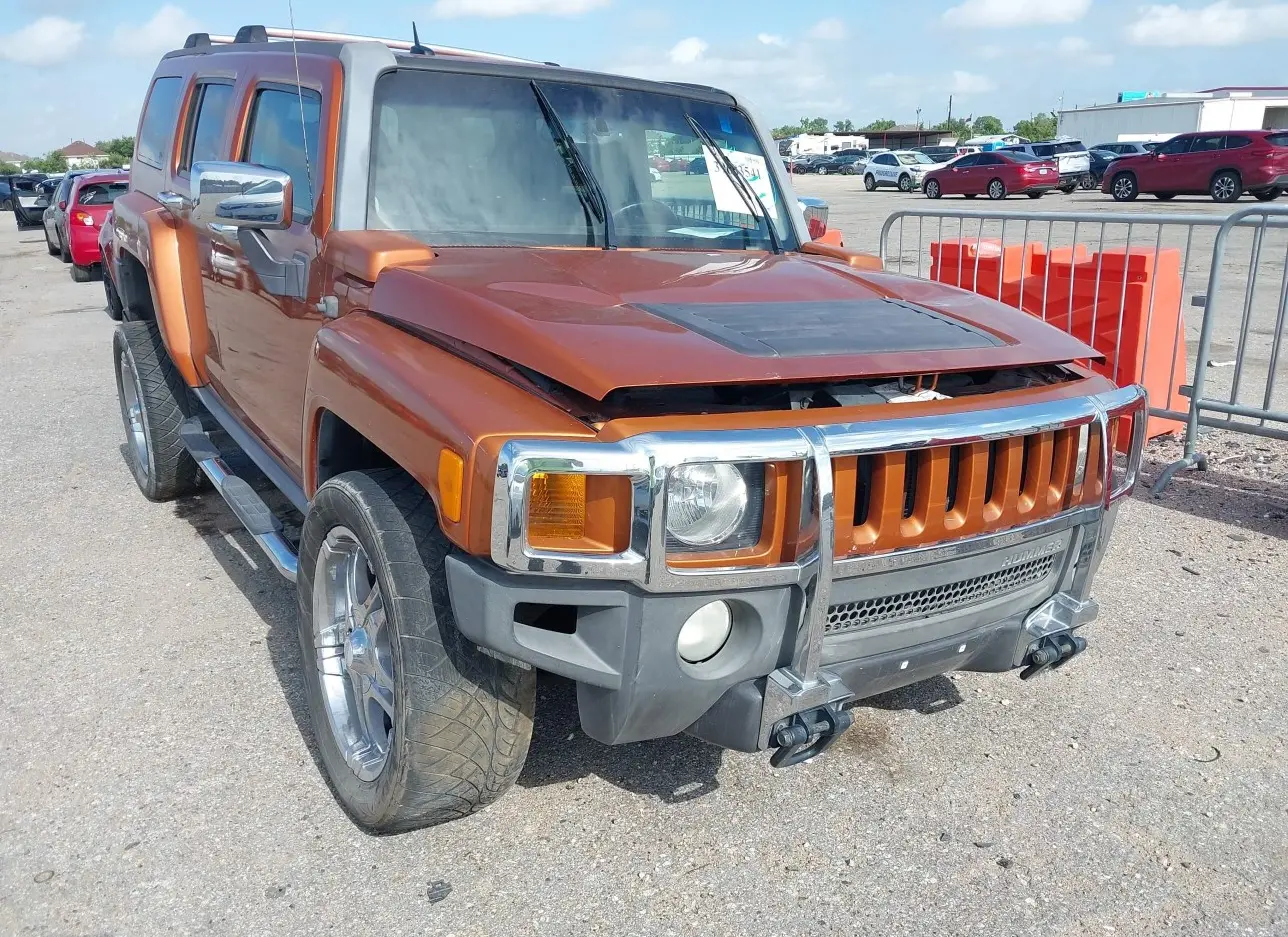 2007 HUMMER  - Image 1.