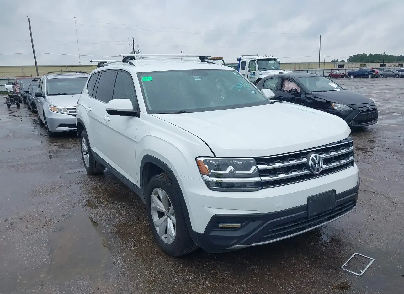 2018 VOLKSWAGEN  - Image 1.