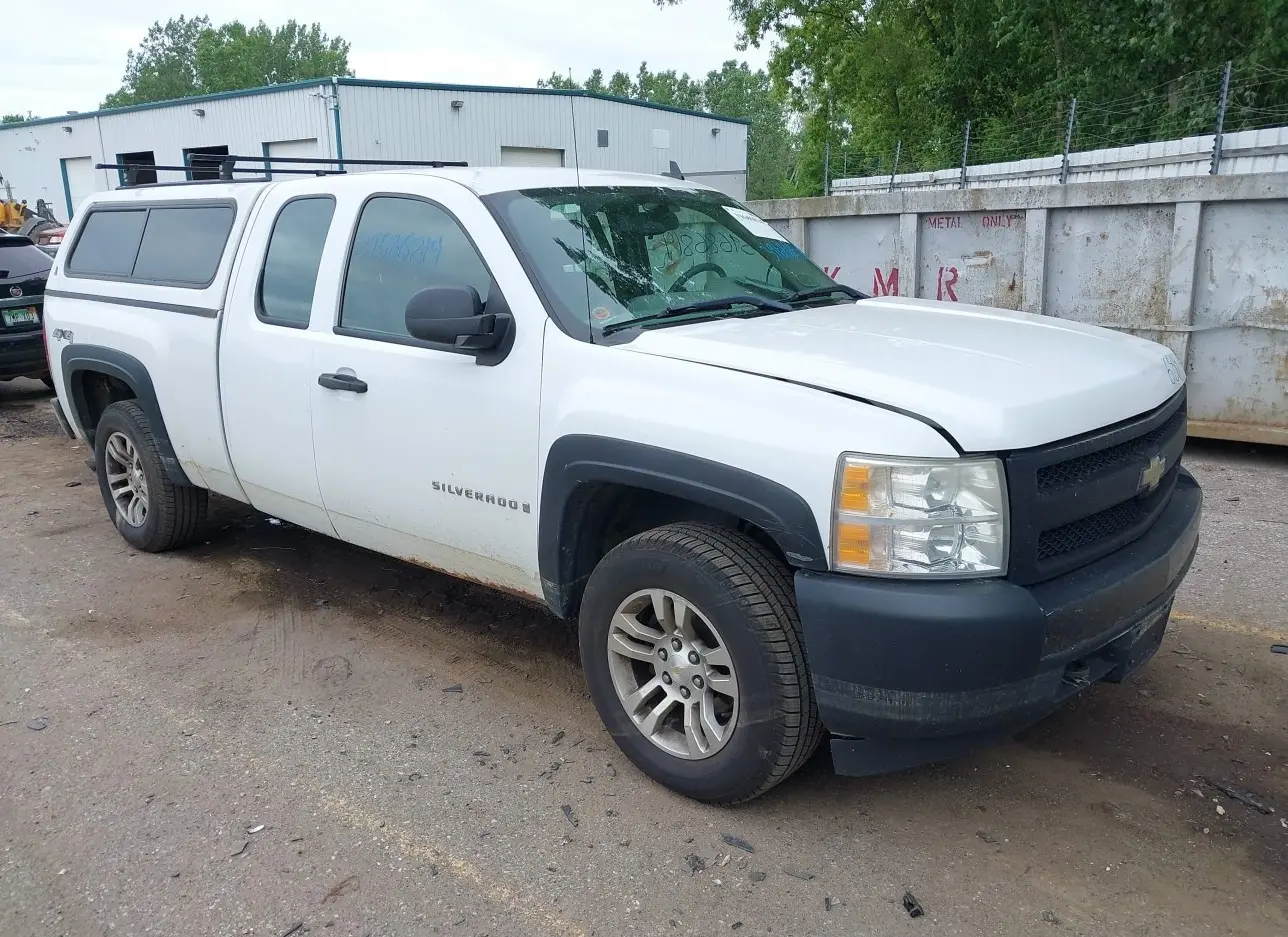 2007 CHEVROLET  - Image 1.