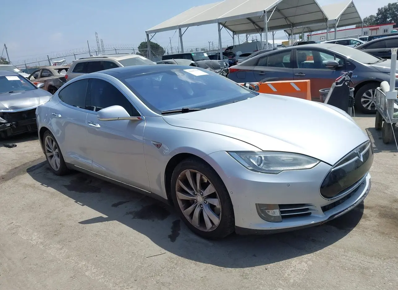 2014 TESLA  - Image 1.