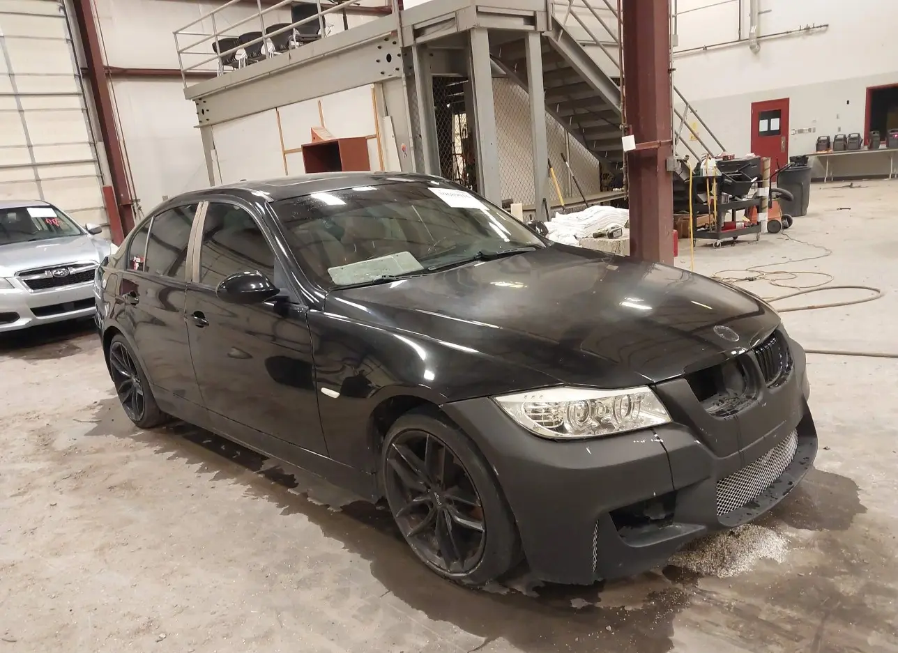 2006 BMW  - Image 1.