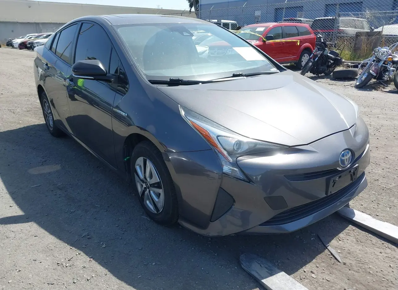 2016 TOYOTA  - Image 1.