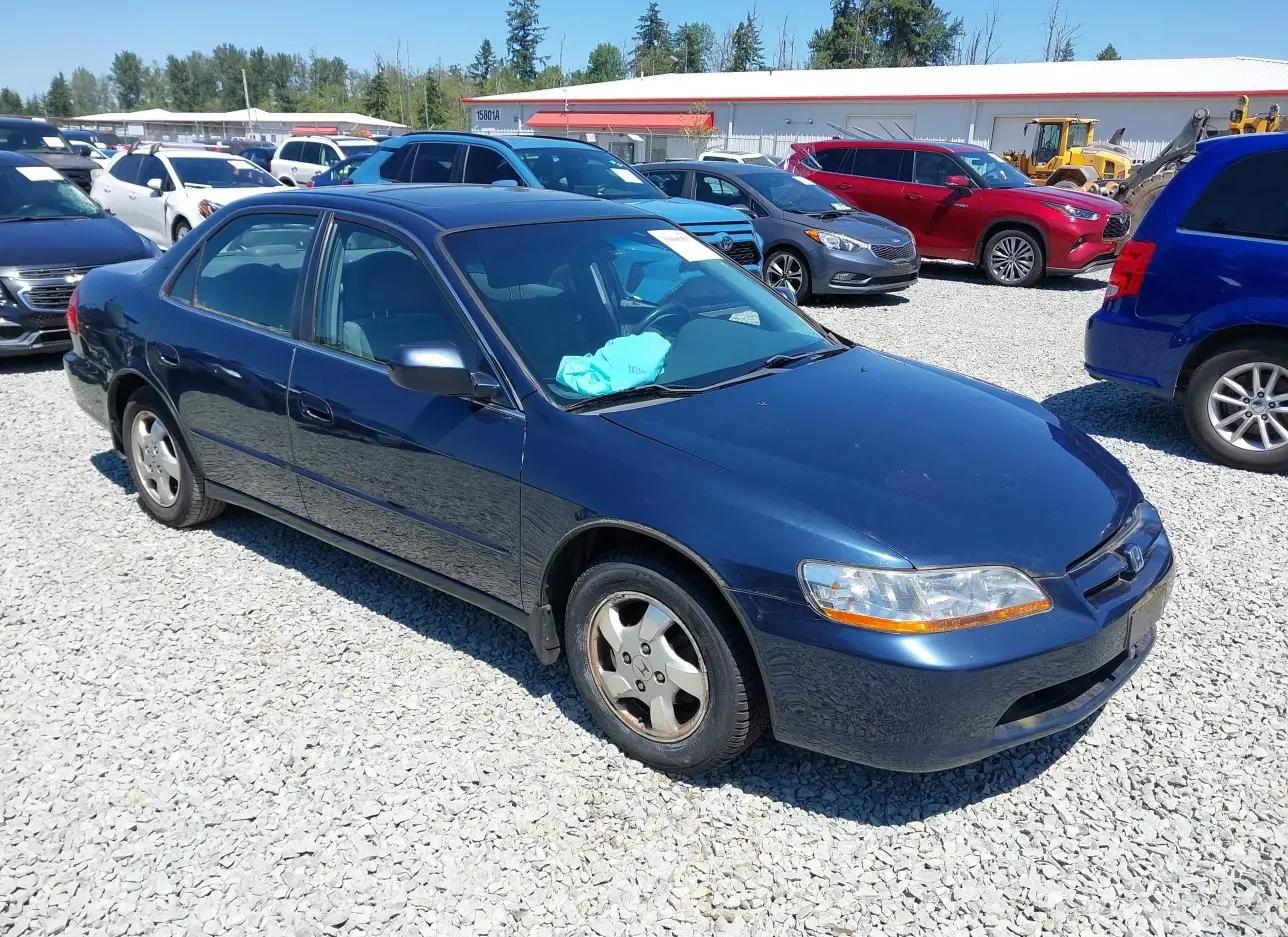 1999 HONDA  - Image 1.