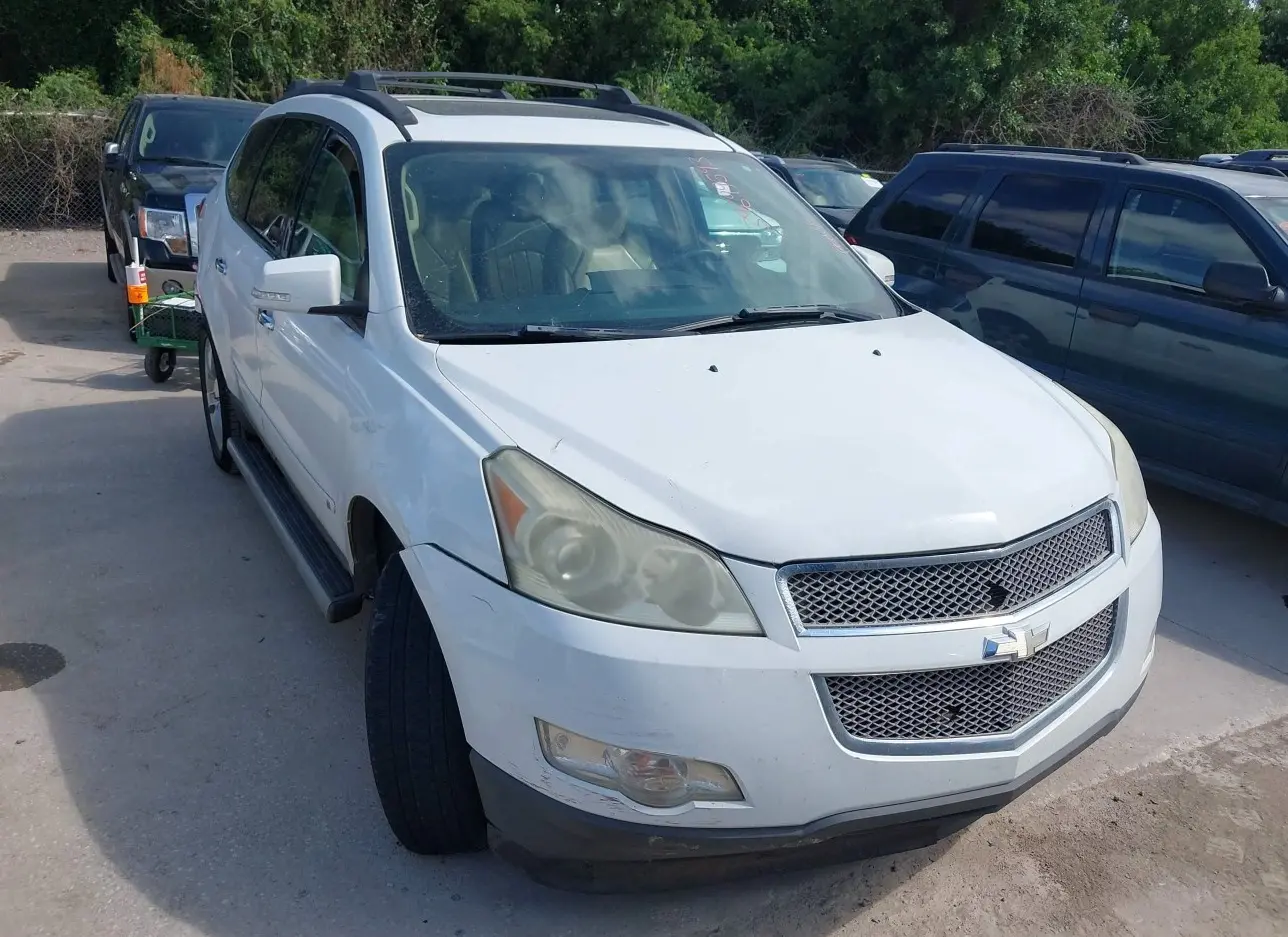 2009 CHEVROLET  - Image 1.