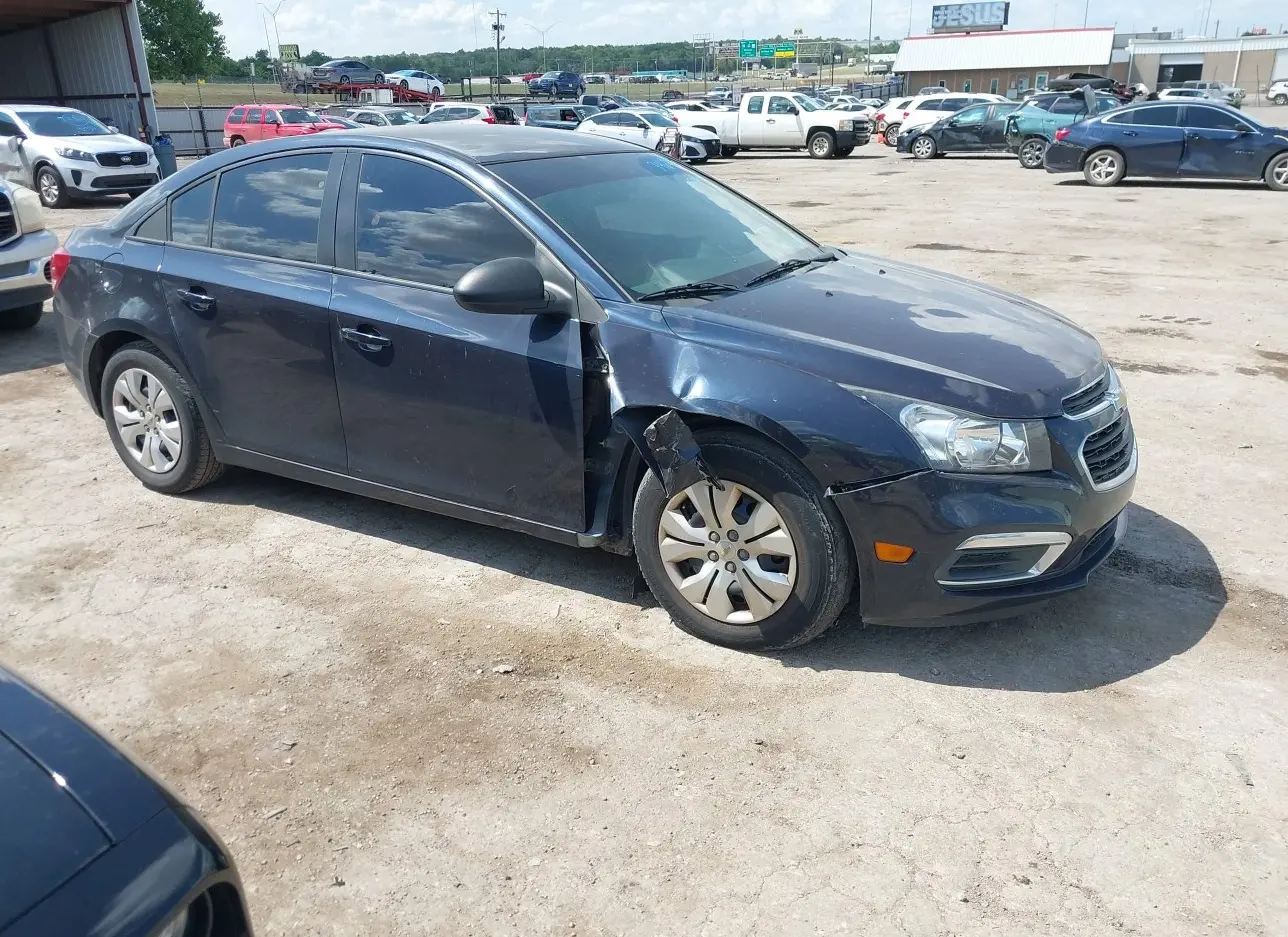 2015 CHEVROLET  - Image 1.