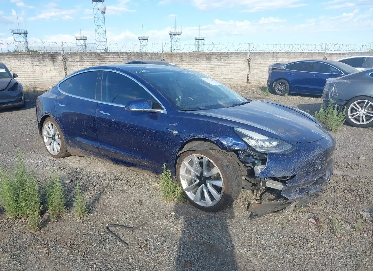 2017 TESLA  - Image 1.