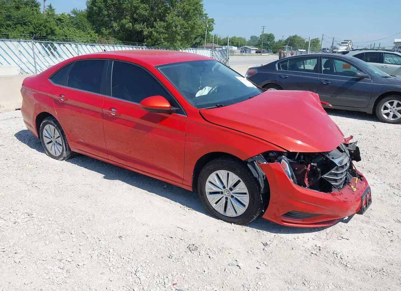 2019 VOLKSWAGEN  - Image 1.