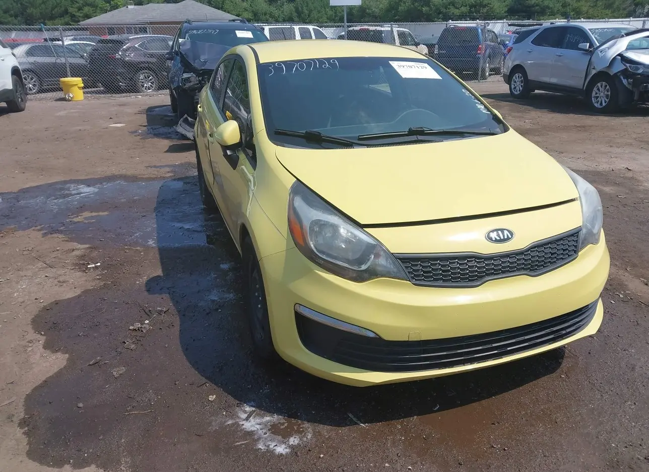 2016 KIA  - Image 1.