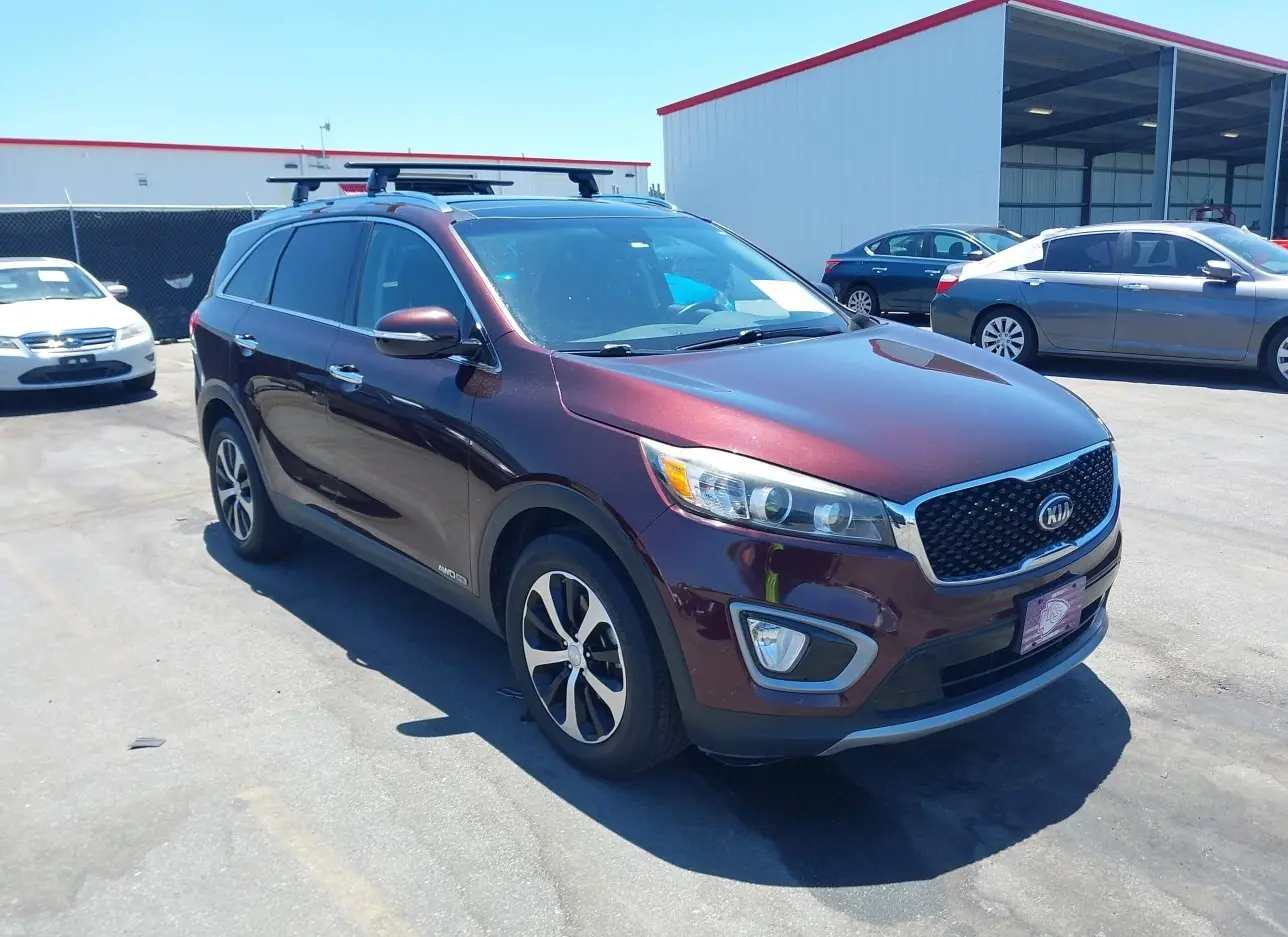 2016 KIA  - Image 1.