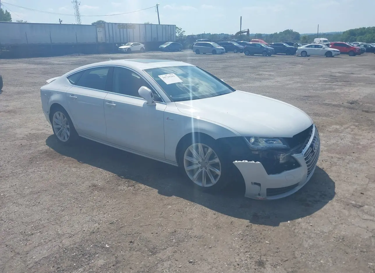 2014 AUDI  - Image 1.