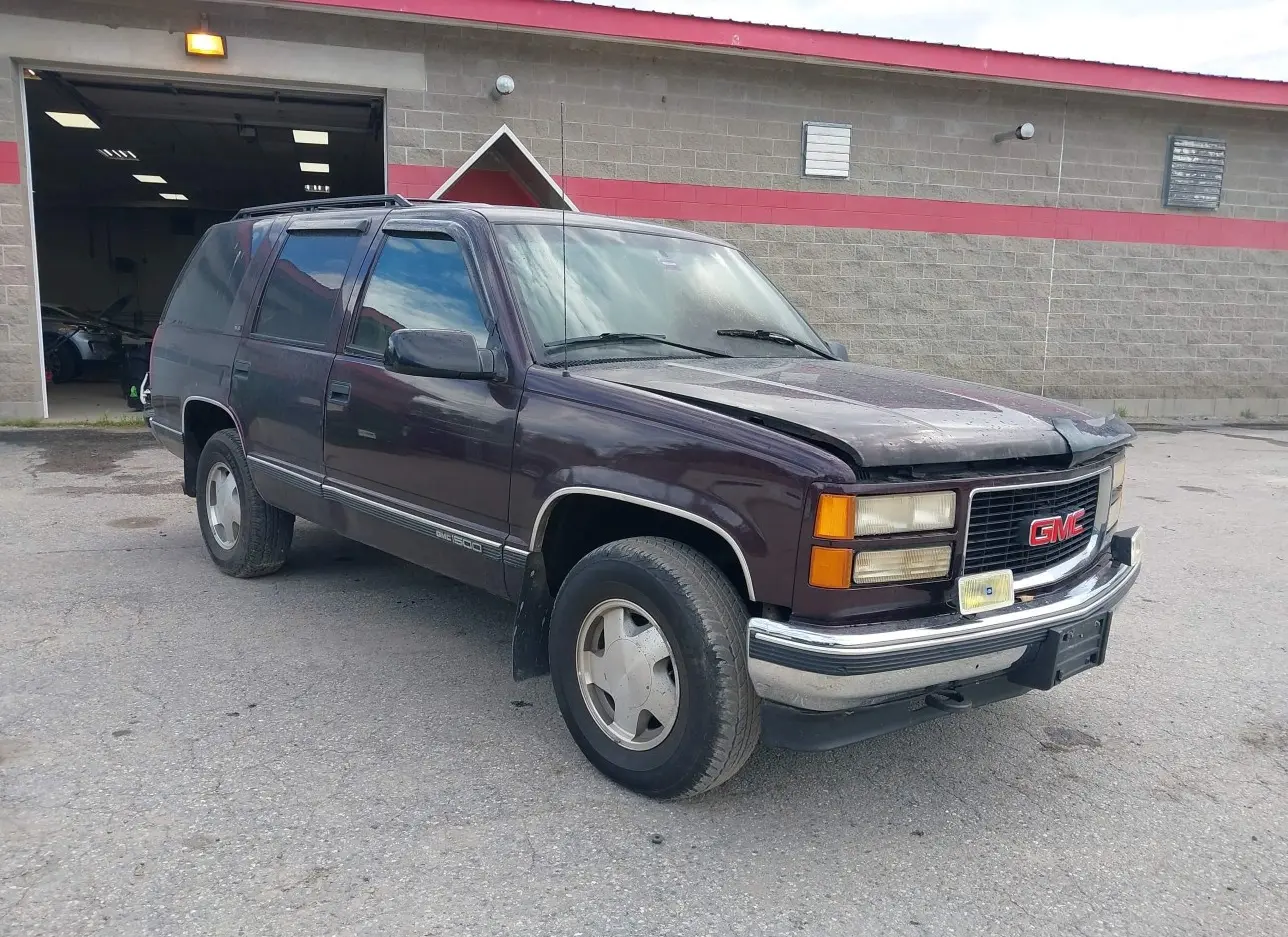 1996 GMC  - Image 1.