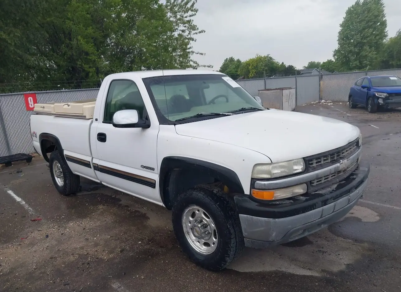 1999 CHEVROLET  - Image 1.